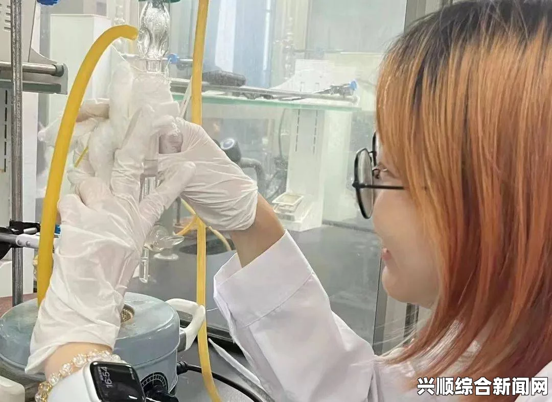 波多野结衣生物老师拿自己做繁育实验：激情探索生命奥秘，激发课堂的无限可能与热情