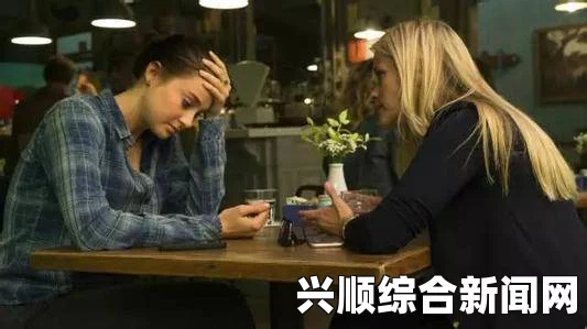 欧美黑吊大战白妞欧美大片小小的日本在线观看免费视频，这部作品展现了丰富的文化内涵和独特的人情味，让人深感共鸣。