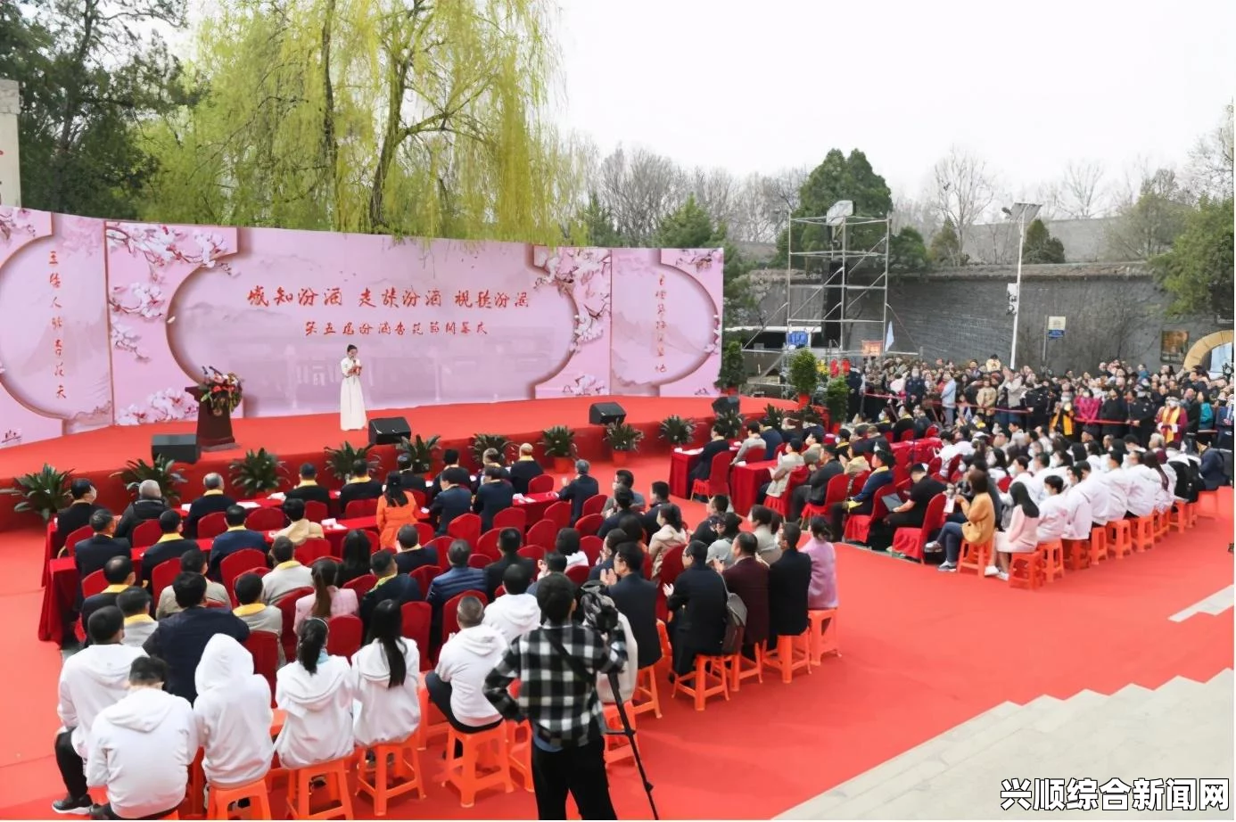 芳草地电影免费观看黄金视频app免费大全：在众多视频应用中，这些平台提供丰富的视听体验，值得一试。