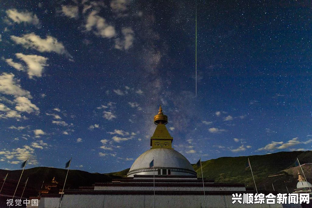 英仙座流星雨照亮夜空，一小时最多可见百颗流星