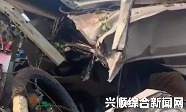 近日，喀麦隆西部发生了一起严重的车祸事故，造成了至少7人死亡，42人受伤的惨痛后果。这起事故再次提醒我们，交通安全的重要性不容忽视。以下是对这起事故的详细报道以及针对相关问题的解答。