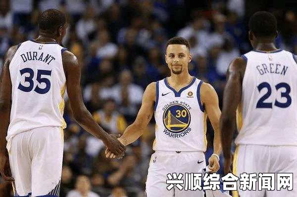 杜兰特与格林的矛盾风波一直是NBA球迷关注的焦点。关于他们之间的不和传闻，背后究竟隐藏着怎样的原因和故事？让我们深入了解事件的来龙去脉，探讨可能的原因，并针对最新的回应来解析他们之间的矛盾。