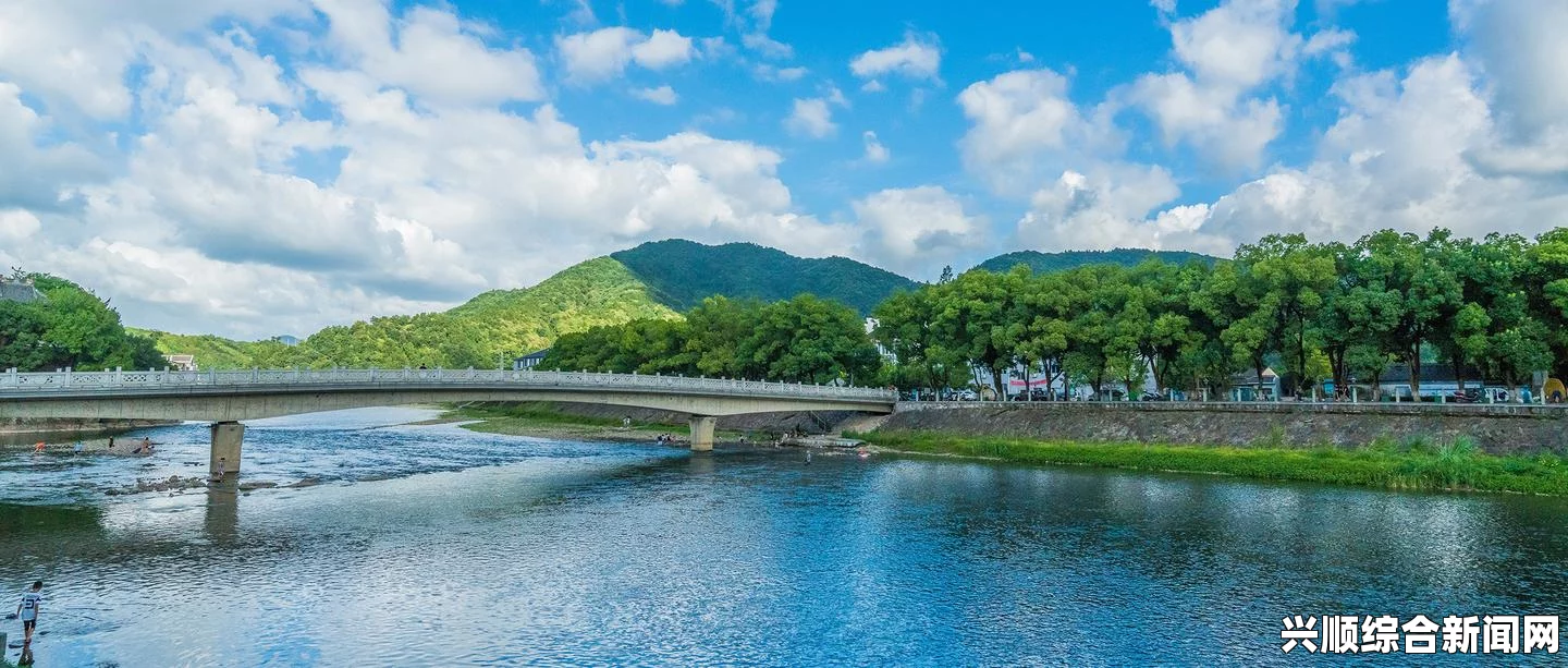 岳阳的自然风光与人文底蕴，为什么这座城市成为众人向往的旅游胜地？