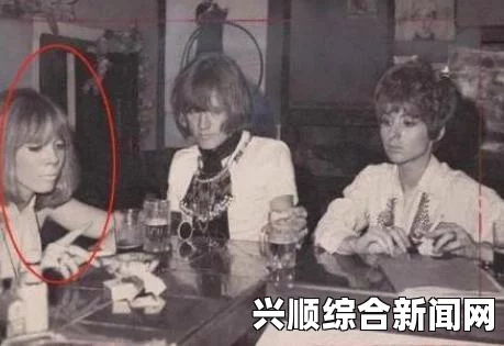 为什么有些男生总是喜欢扒女孩子衣服？探讨心理动机与社会影响，免费网站在线观看人数在哪破解版