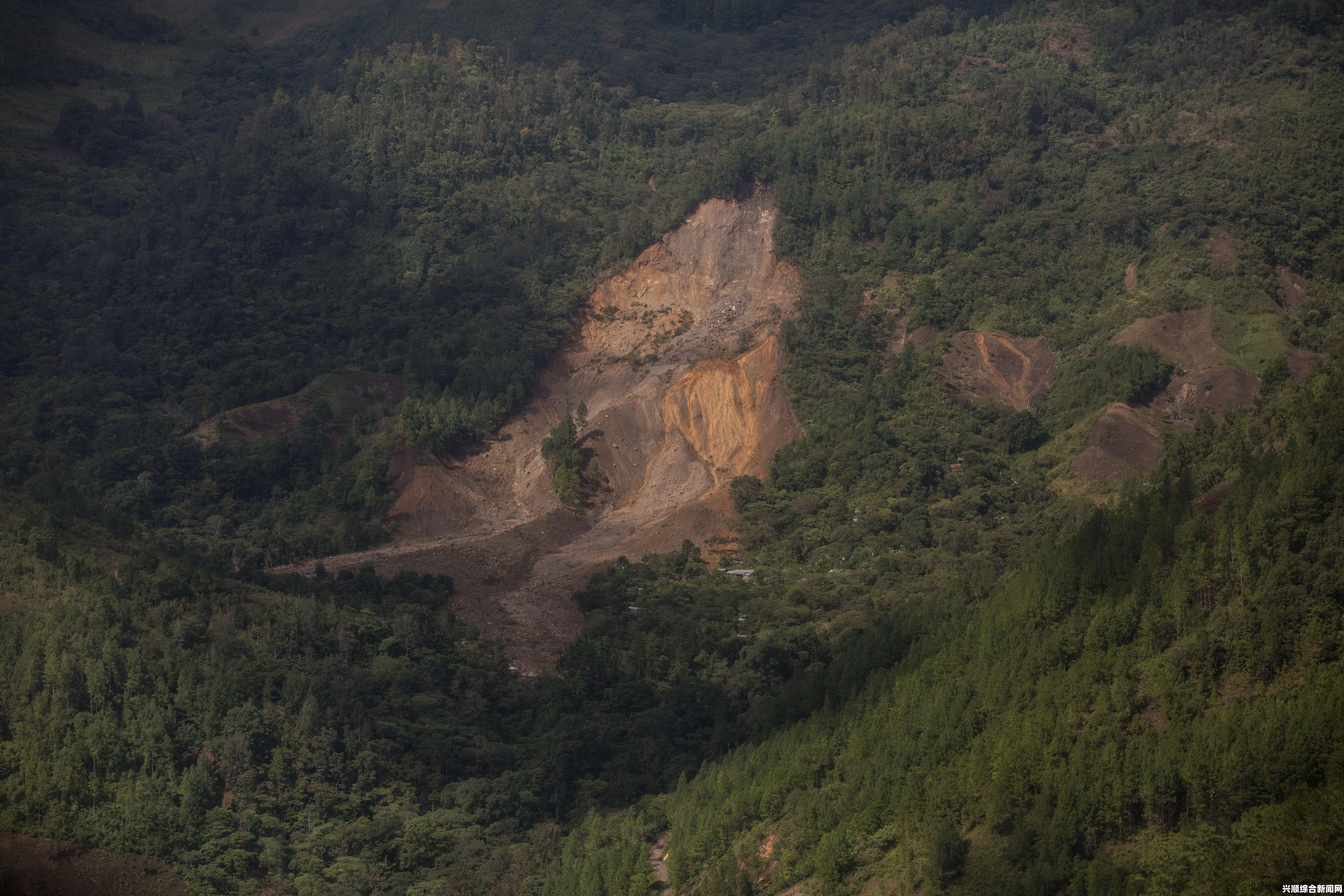 危地马拉泥石流造成69人死亡，遇难者中有多名儿童