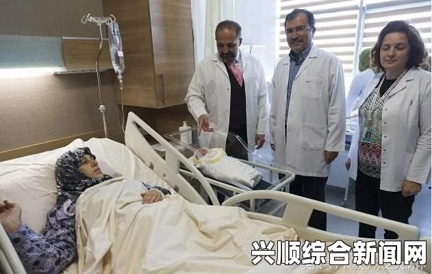 组图，视频记录叙利亚孕妇被炮火击中 医生剖腹产救弹片婴儿