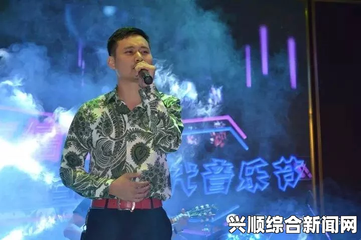 徐子尧深情演唱感动全场，精彩表演唱哭观众，成就音乐之夜——让每一个音符都触动心灵的震撼时刻_字幕组协作漏洞